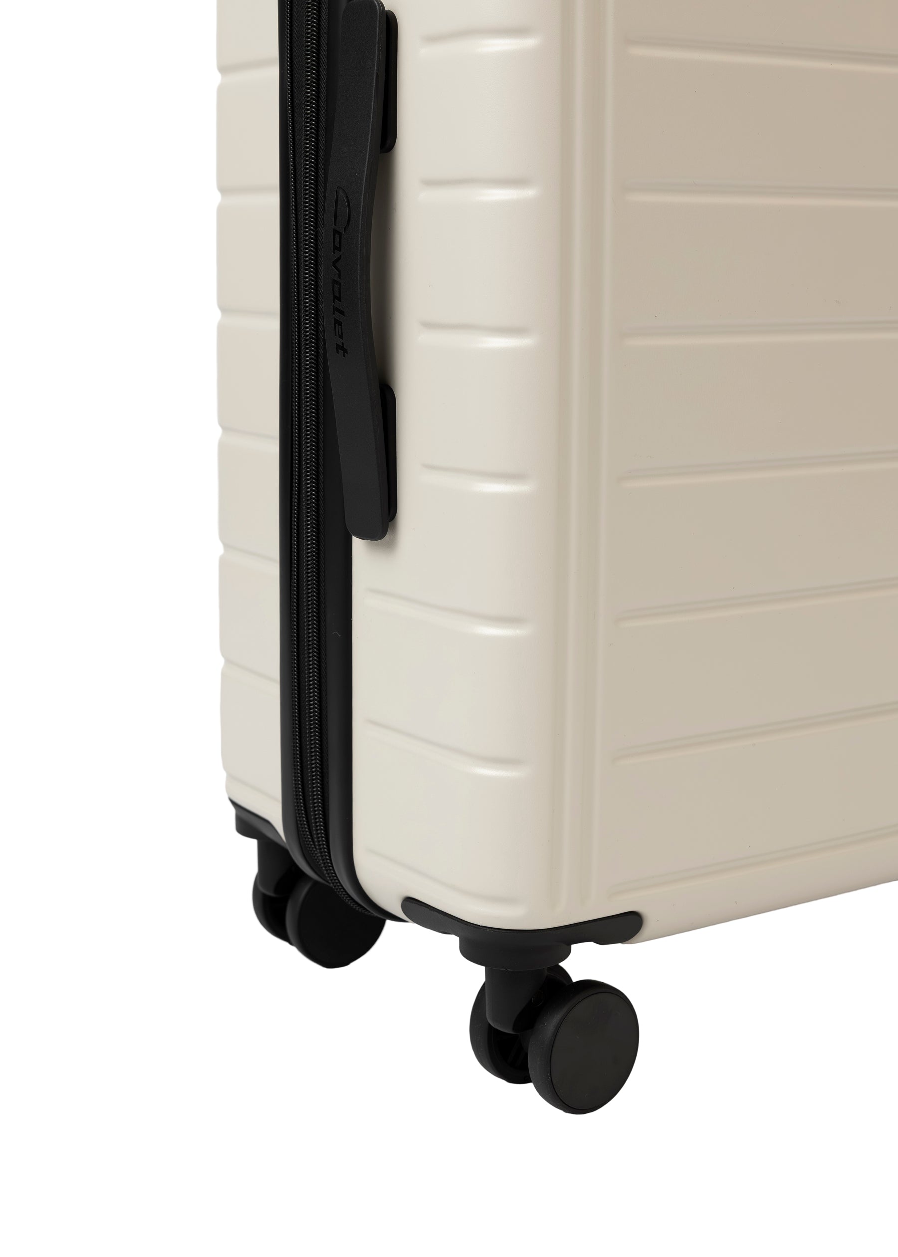 Cavalet Brantevik resväska i färgen ivory – hårdskal väska med fyra hjul och teleskophandtag