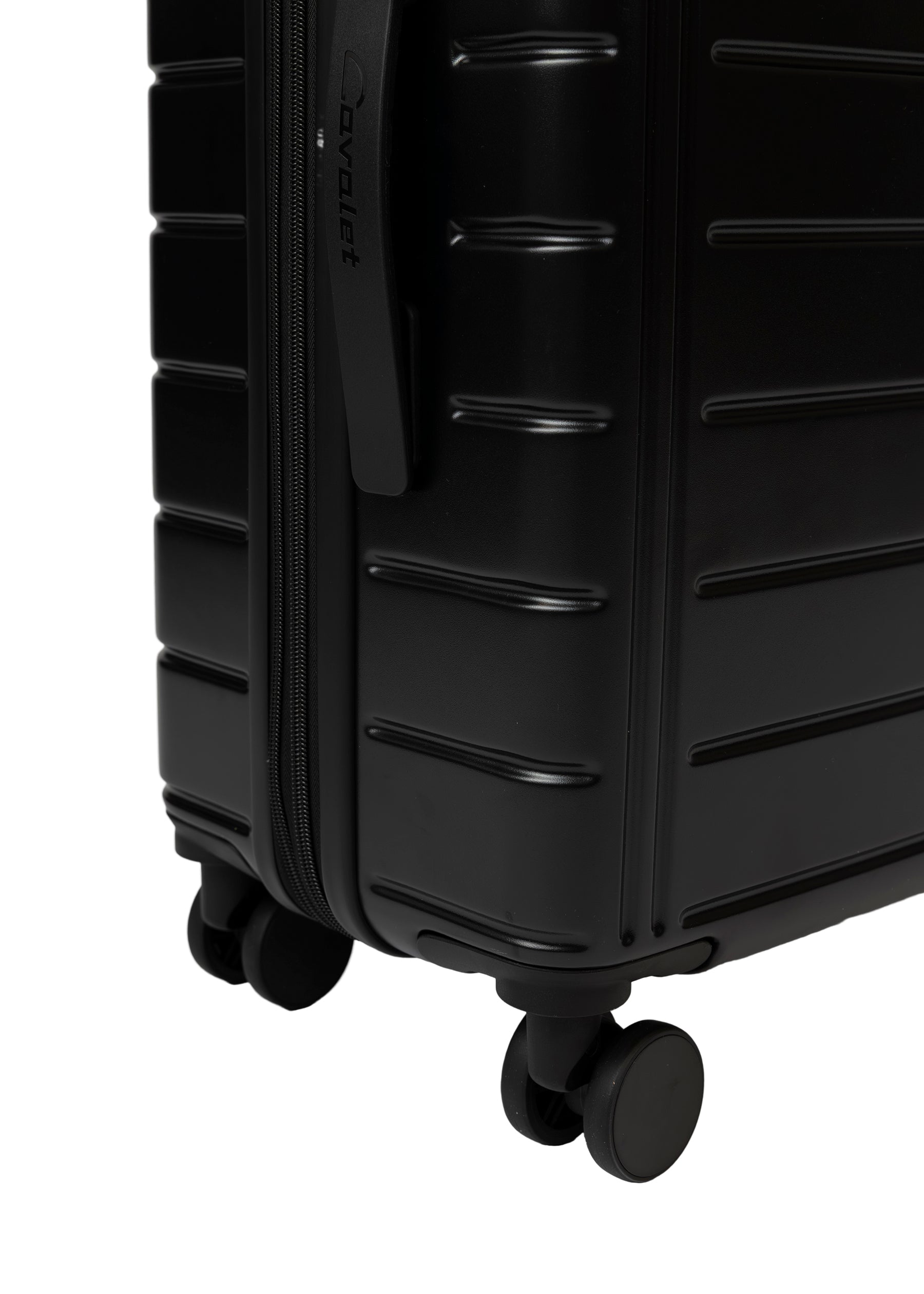 Cavalet Brantevik resväska i färgen black – hårdskal väska med fyra hjul och teleskophandtag